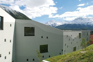 Sonderpreis für CO2-optimiertes Bauen: Personalhaus Areal Koch in Samedan (CH) von Mierta &amp; Kurt Lazzarini Architekten aus Samedan (CH) 