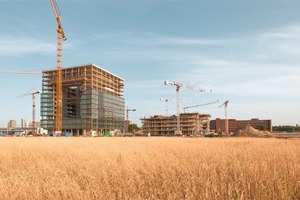  Blick auf die Baustelle: Das neue ThysenKrupp Quartier wächst mit einem Stahlbeton-Skelett in die HöheFoto: ThyssenKrupp 